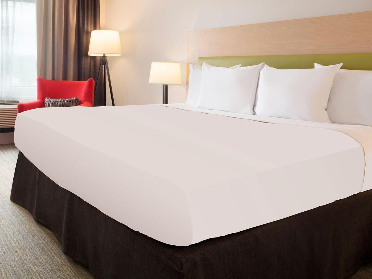 Country Inn & Suites By Radisson, Clinton, Ia ภายนอก รูปภาพ